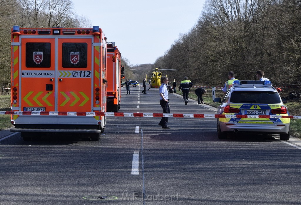 Schwerer VU Krad Fahrrad Koeln Porz Alte Koelnerstr P042.JPG - Miklos Laubert